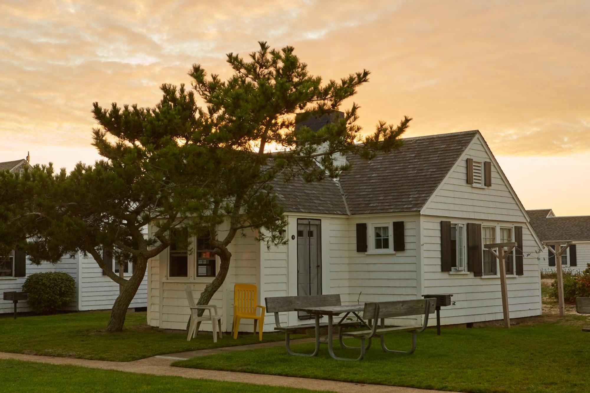 Kalmar Village & Tradewinds North Truro Exterior photo